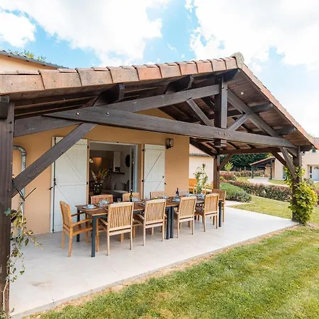 Les Forges Villas - 6 For 10 People Vasles